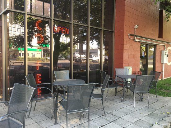 RawBean Coffee House and Drive-Thru